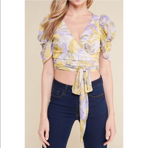 Yellow Floral Print Surplice Crop Top - Picture 4 of 7
